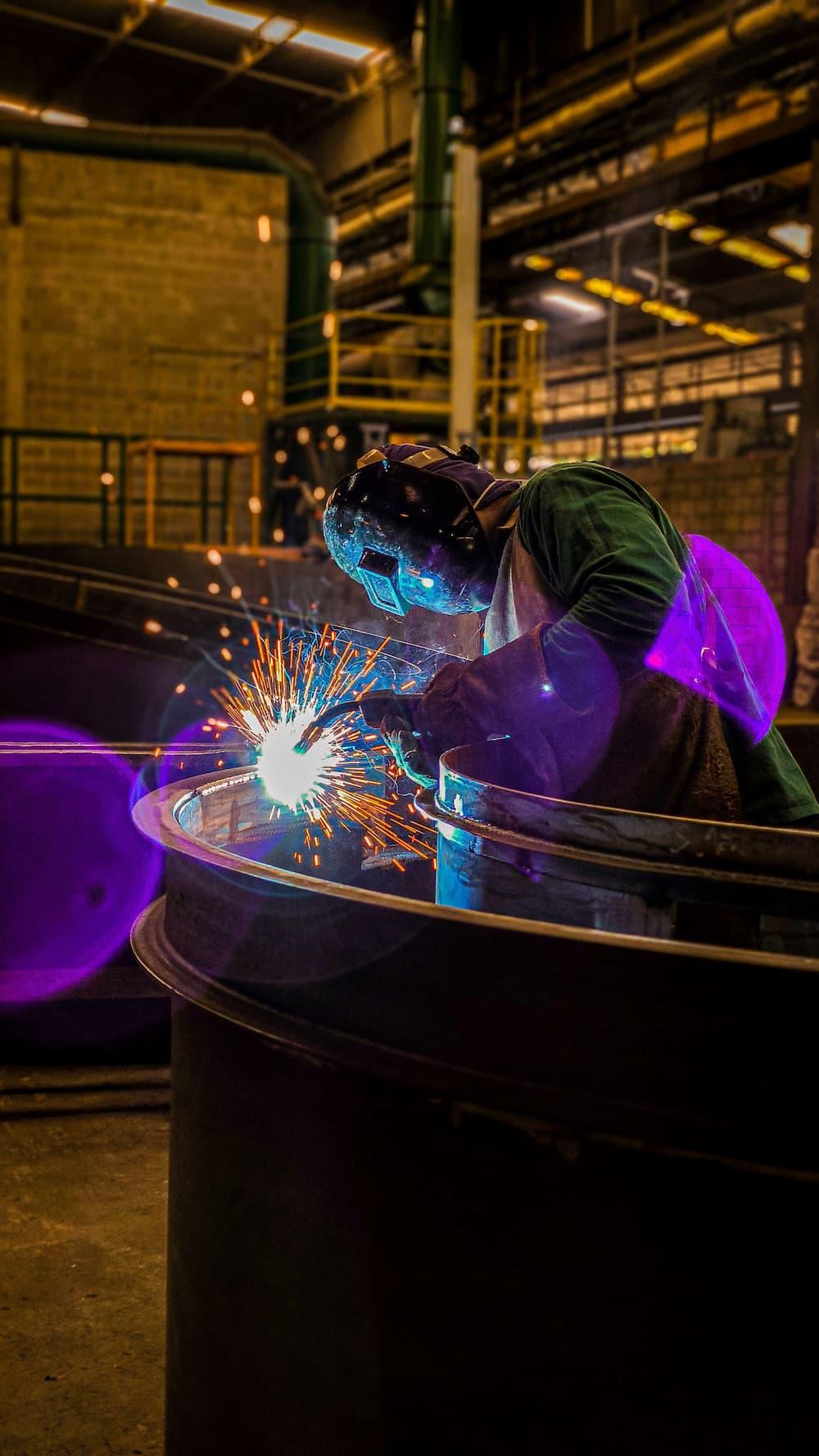 Trabalhadores da indústria e metalurgia